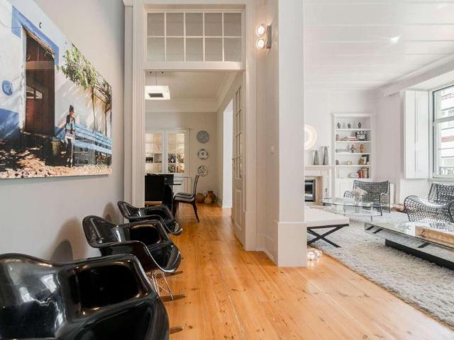 Apartamento alugar em Misericórdia, Lisboa