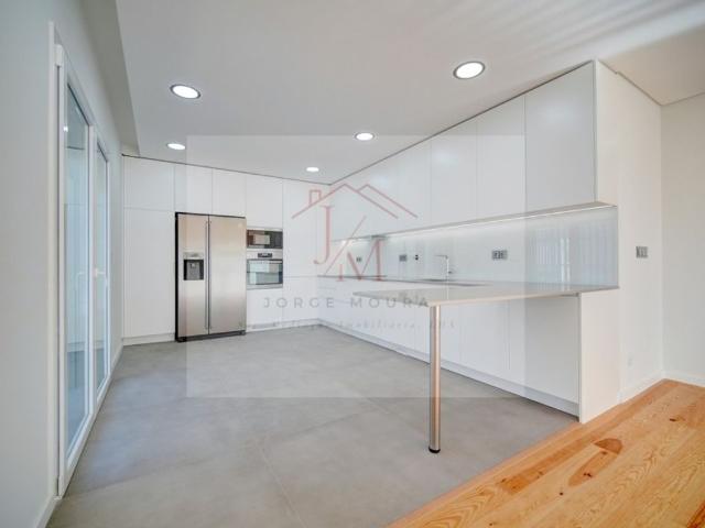 Apartamento alugar em Visconde da Luz, Cascais