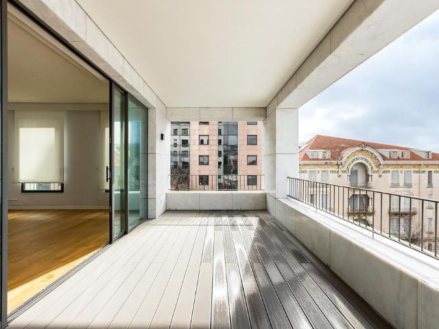 Apartamento alugar em Santo António, Lisboa