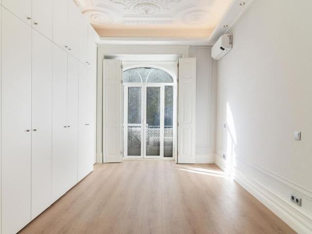 Apartamento alugar em Avenidas Novas, Lisboa