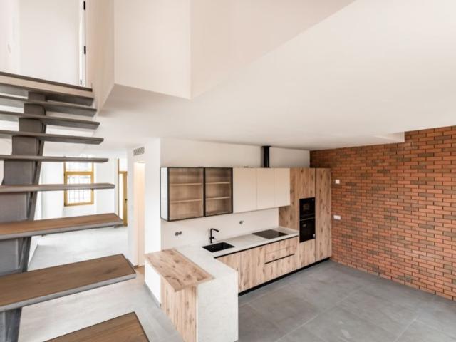 Duplex alugar em São Francisco Xavier, Lisboa