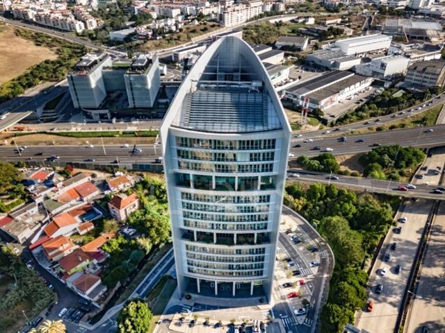 Escritório alugar em Núcleo Urbano Histórico de Algés, Oeiras