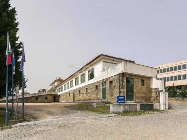 Escritório alugar em Maia, Gueifães