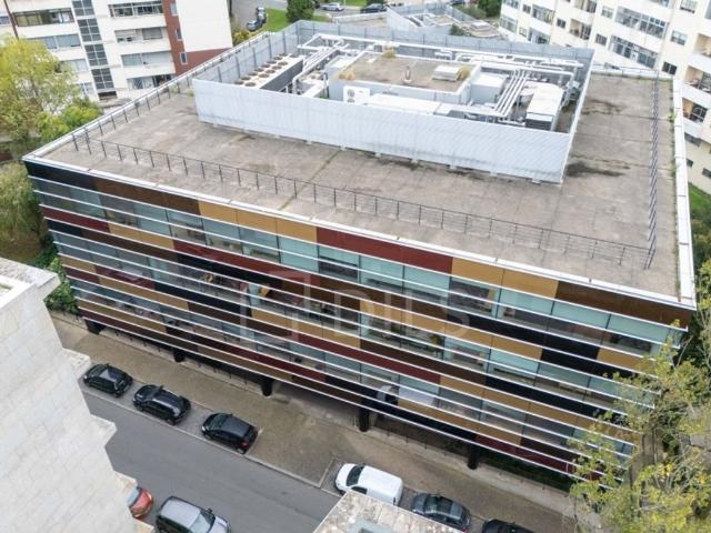 Escritório alugar em Porto, Lordelo Do Ouro