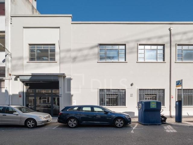 Escritório alugar em Bairro de São Miguel, Lisboa