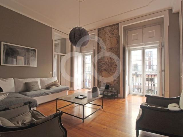 Apartamento alugar em Misericórdia, Lisboa