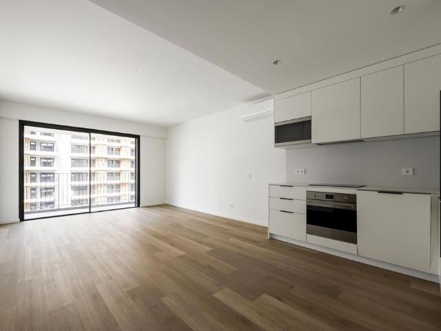 Apartamento alugar em Miraflores, Oeiras