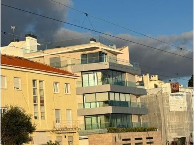 Apartamento alugar em Núcleo Urbano Histórico de Algés, Oeiras