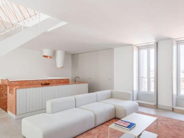 Apartamento alugar em São Vicente de Fora, Lisboa