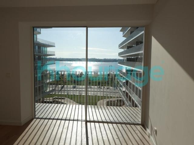 Apartamento alugar em Verderena, Setúbal