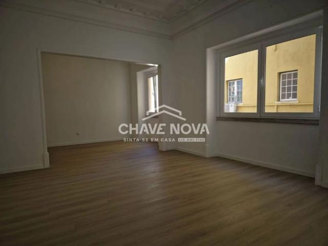 Apartamento alugar em Avenidas Novas, Lisboa