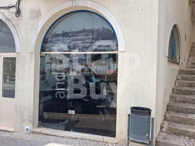 Apartamento alugar em Santiago Do Cacém, Setúbal