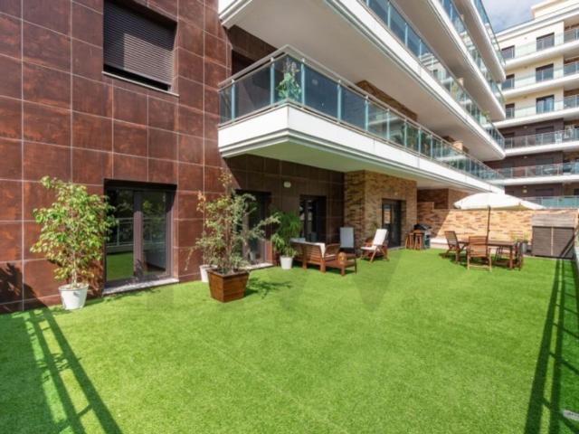Apartamento alugar em Real Forte, Santiago Dos Velhos