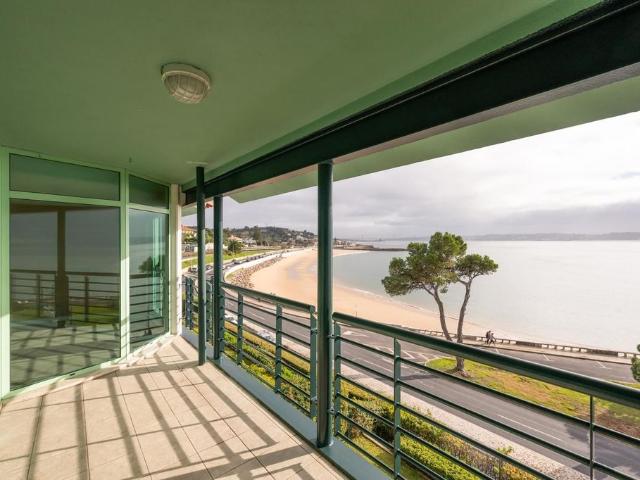 Apartamento alugar em Núcleo Urbano Histórico de Paço de Arcos, Oeiras