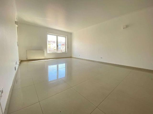 Apartamento alugar em Santo António, Lisboa
