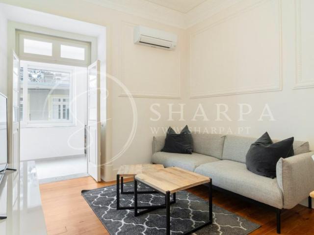 Apartamento alugar em Santo António, Lisboa