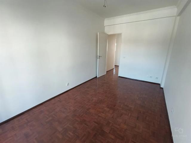 Apartamento alugar em Venda Nova, Amadora