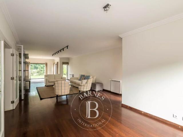 Apartamento alugar em Birre, Cascais