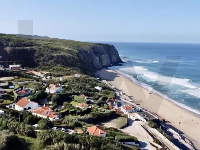 Vivenda venda em Praia das Maçãs, Sintra