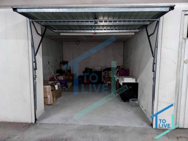 Garagem venda em Tomar (São João Baptista) e Santa Maria dos Olivais, Tomar