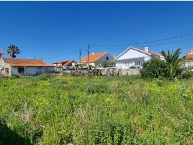 Terreno venda em Almada, Setúbal