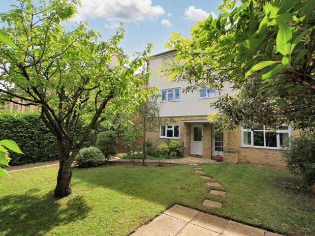 Apartment for rent in Montpellier, Cheltenham