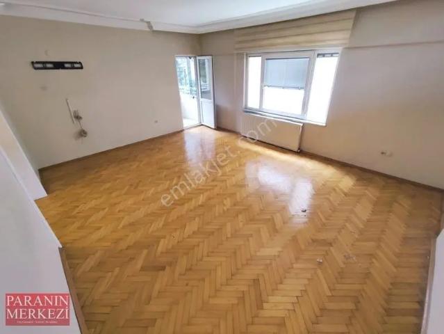 Ataşehir, İstanbul içerisinde kiralık mülk