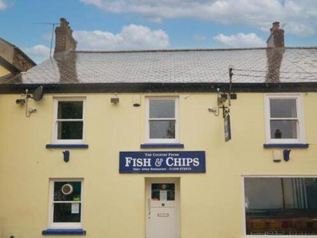 House for sale in Lostwithiel, Cornwall