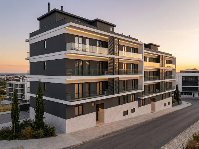 Apartamento venda em Torres da Bela Vista, Santiago Dos Velhos