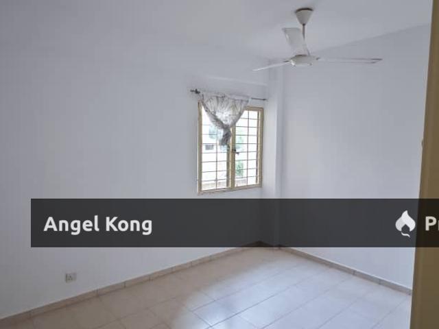 Apartment for sale in Petaling, Damansara Damai