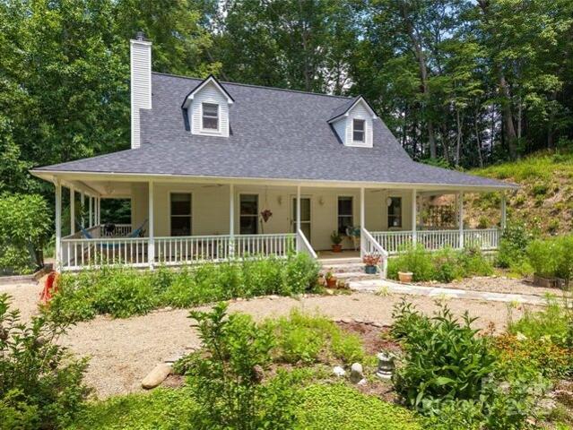 House for sale in Clyde