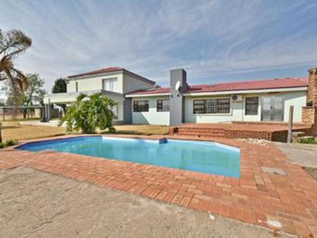 House for sale in Walkerville