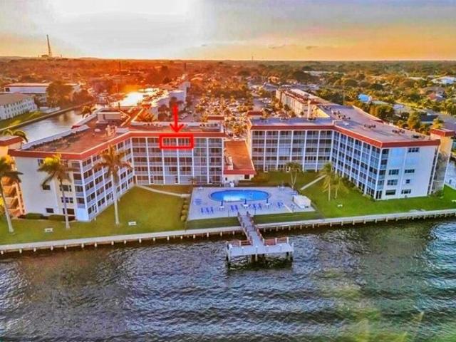 Condo for sale in North Palm Beach