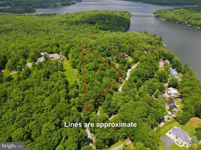 Land for sale in Garrett, Maryland