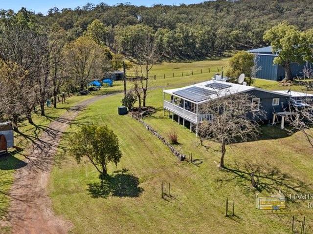 Cottage for sale in Putty, New South Wales