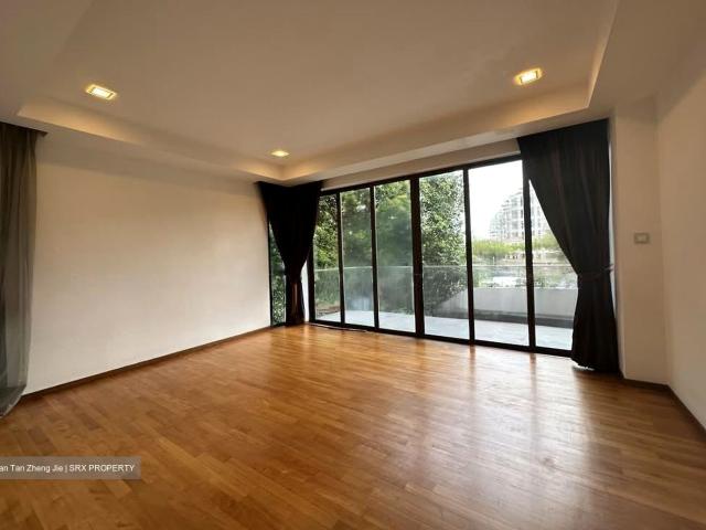Detached House for sale