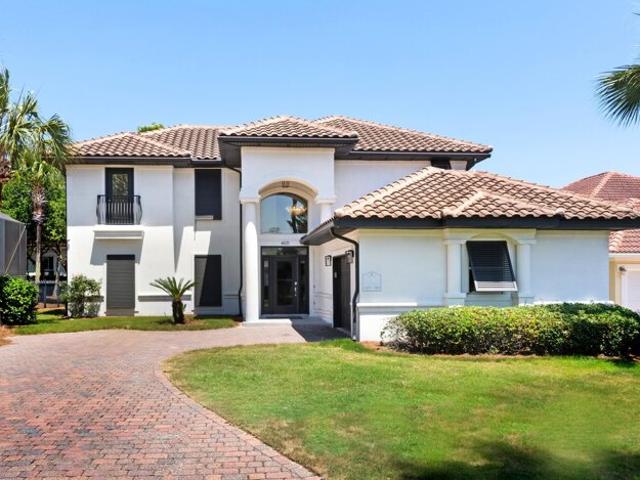 House for sale in Destin House for sale in Destin