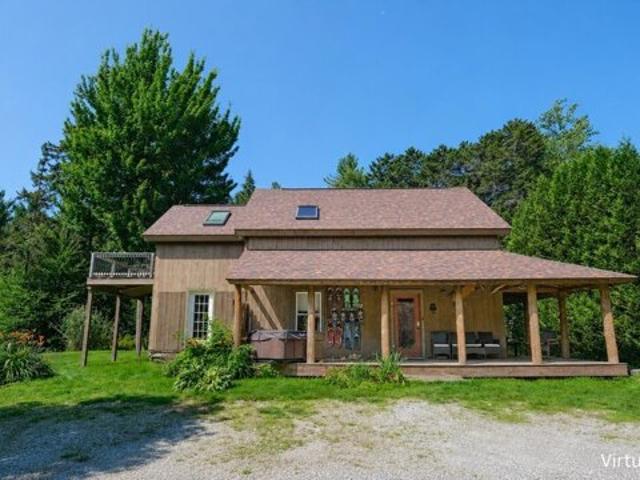 House for sale in Mount Holly, Vermont