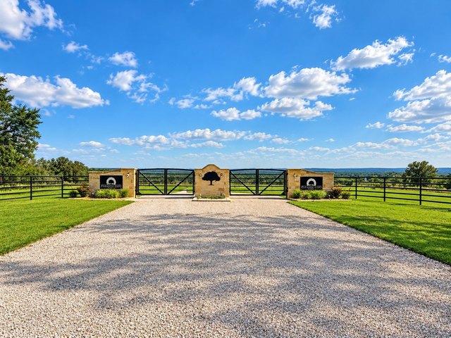 Land for sale in Perrin, Jack County