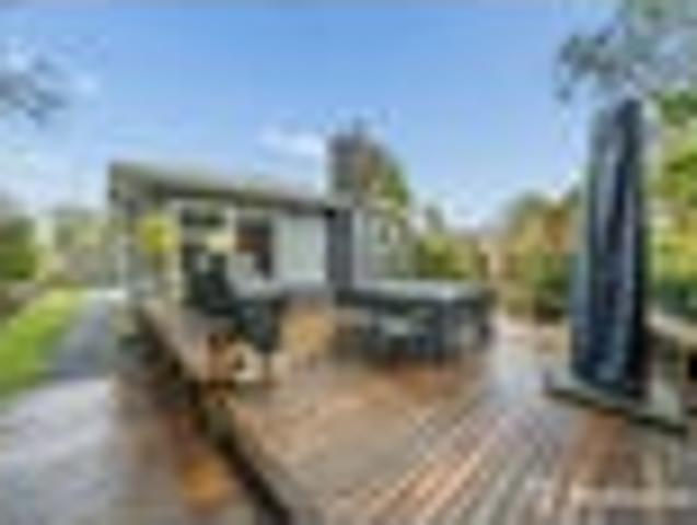 House for sale in Days Bay, Wellington