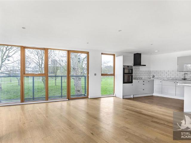 Apartment for rent in Clapton, Greater London