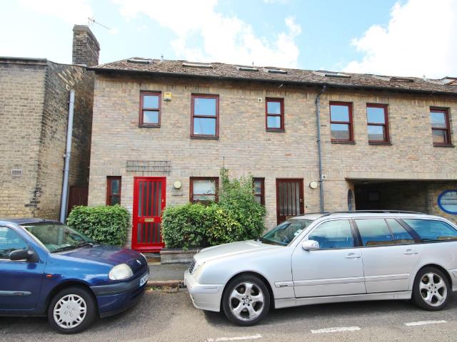 House for rent in The Kite, Arbury