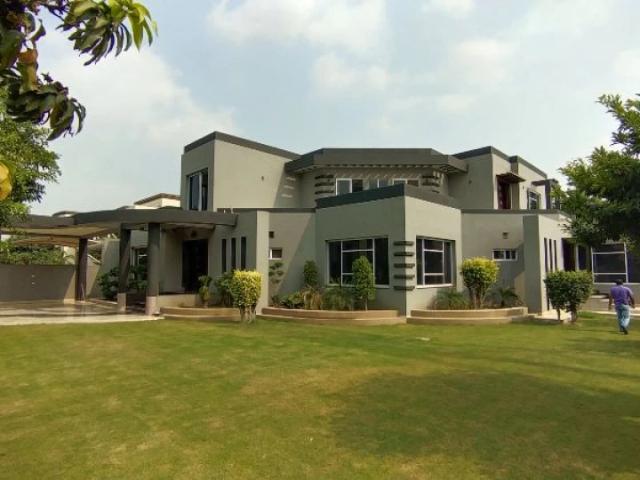 House for sale in Faisalabad, Islamabad Capital Territory