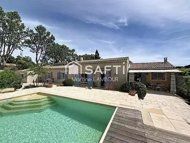 Maison vente à Arles, Paradou