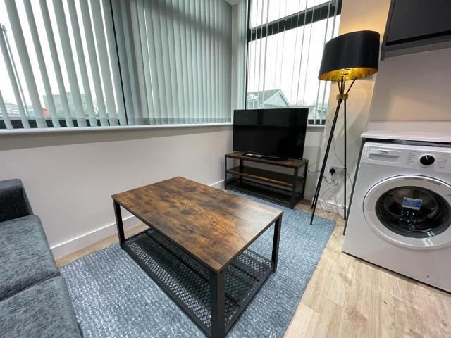 Apartment for rent in Old Trafford, Trafford Park