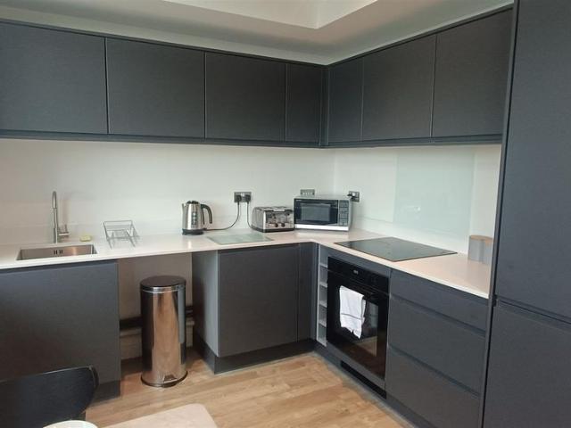 House for rent in Old Trafford, Trafford Park