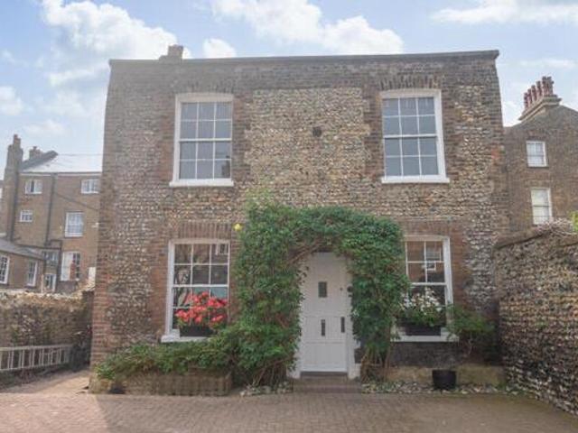 House for sale in West Cliff, Thanet