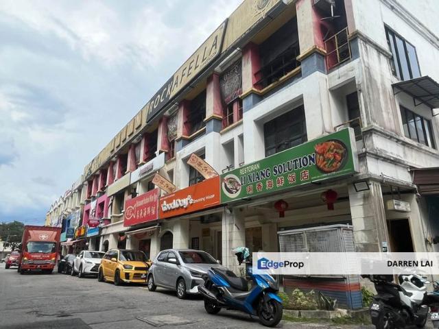 Shop for sale in Majlis Perbandaran Selayang, Gombak