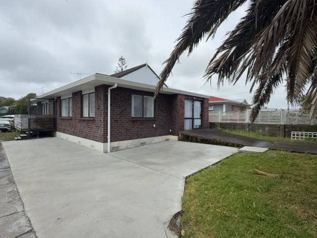 House for rent in Parakai, Rodney