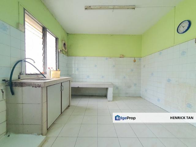 House for sale in Petaling, Damansara Damai
